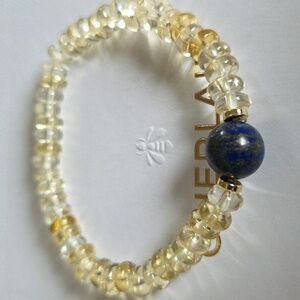 Elegant Gold and Blue Lapiz Lazuli Beaded Bracelet